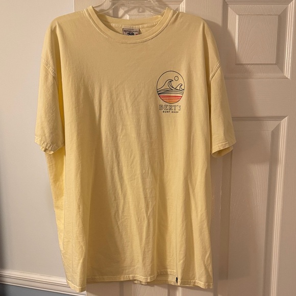 Bert's Surf Shop Yellow Short Sleeve Tee Beach Surfer - Picture 5 of 6